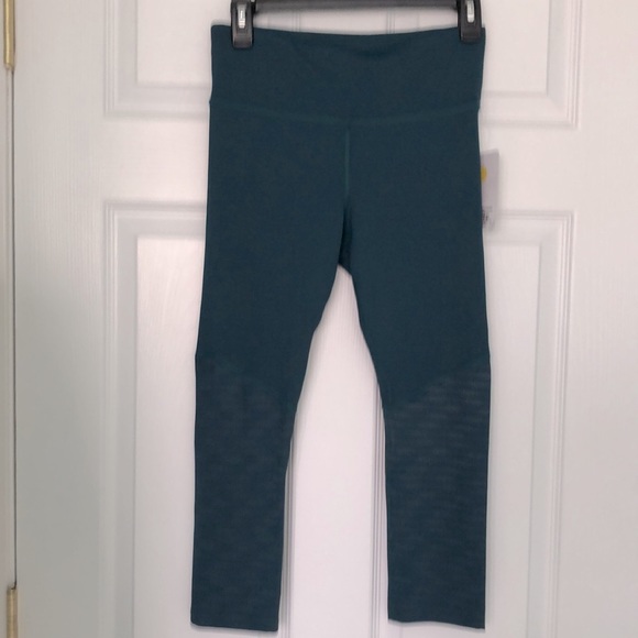 Yoga/Fitness Leggings - Picture 2 of 5